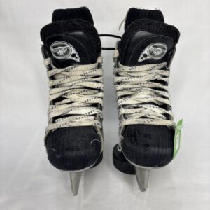 USED  Bauer Vapor Hockey Skates Size 2R