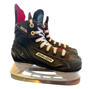 Used Bauer NS Skate Size Y11