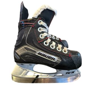 Used Bauer Vapor X300 Skates Size Y8R