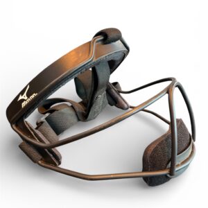 Used Mizuno Softball Fielders Mask